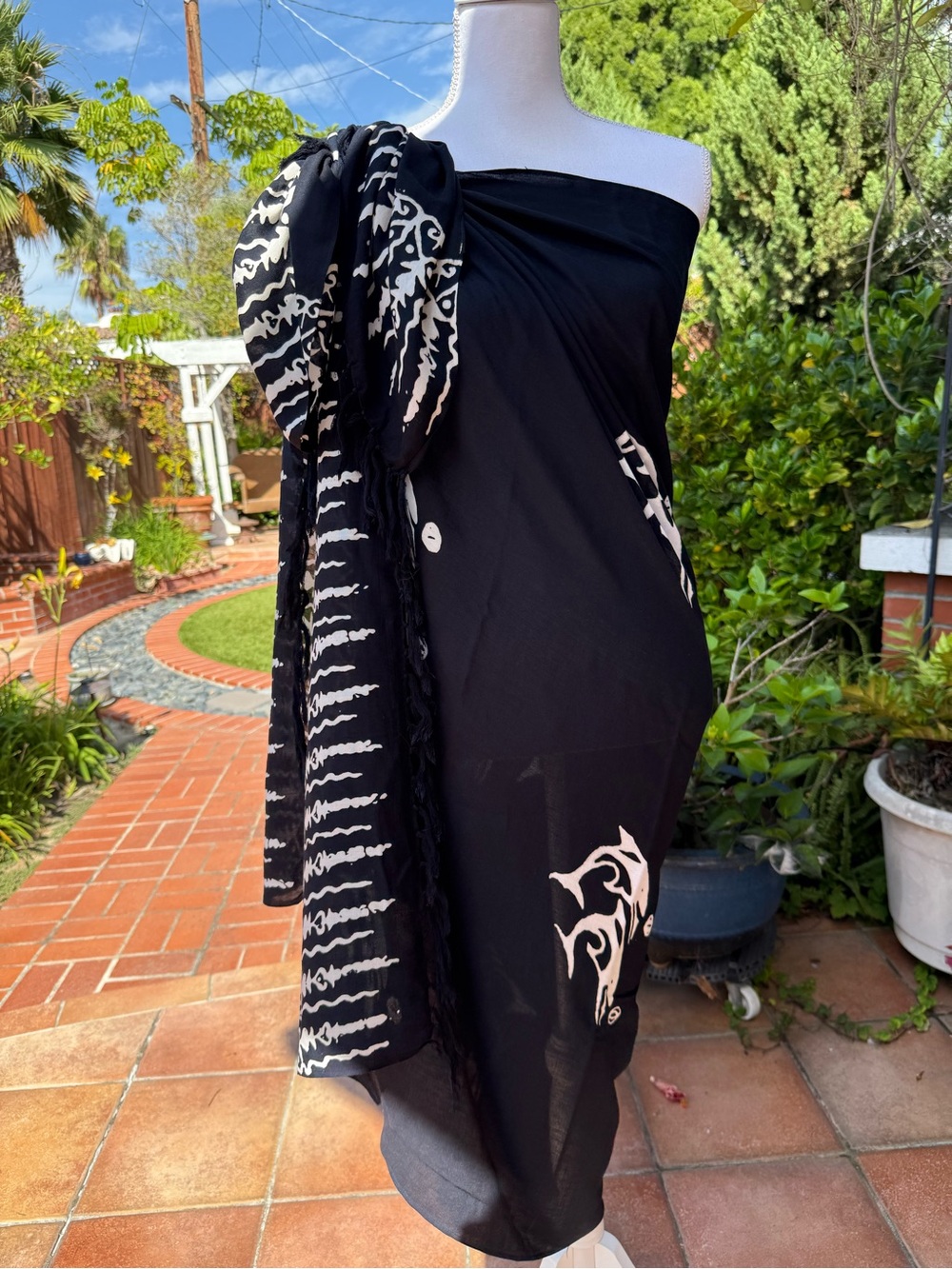 Black Pareo / Sarong Cover-Up